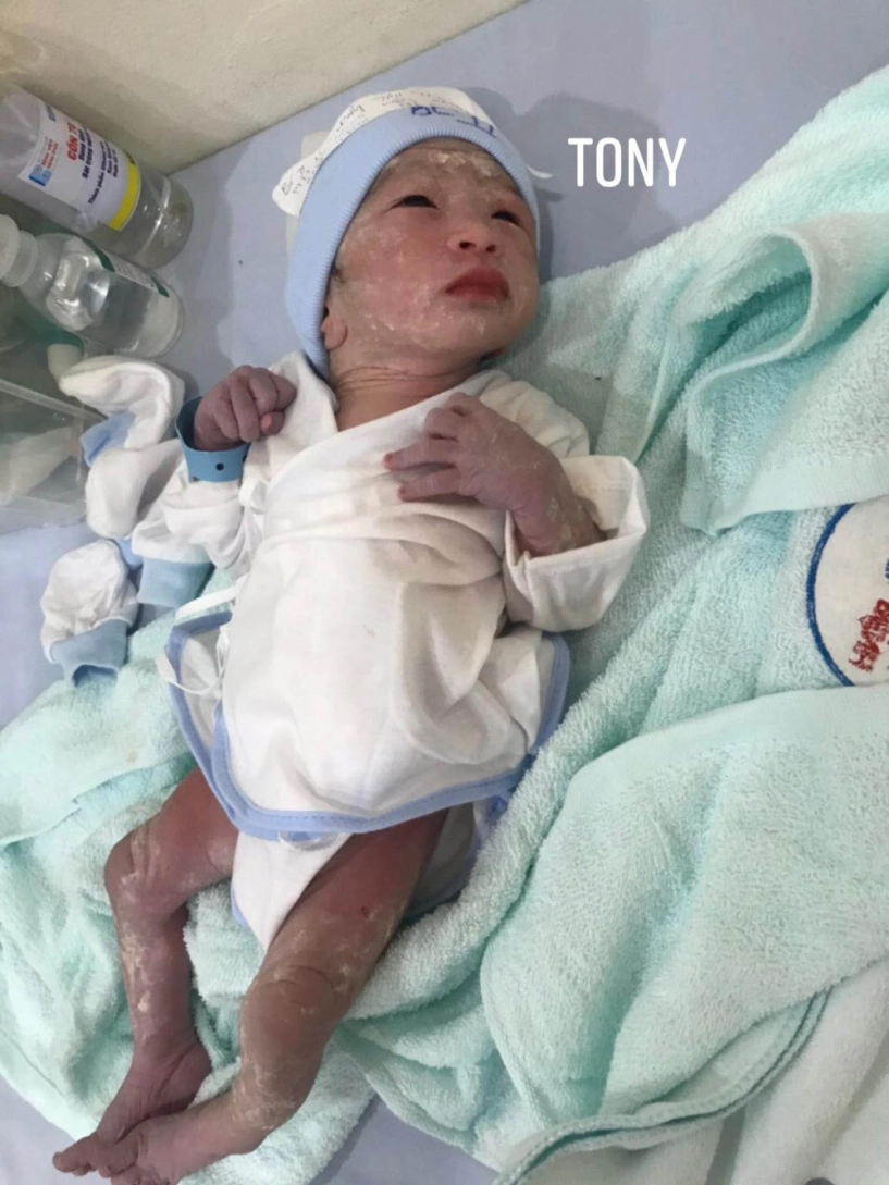 Đặng thu thảo chê con mới sinh quá xấu ai ngờ sau 1 năm cặp nhóc tỳ chuẩn soái ca - 2