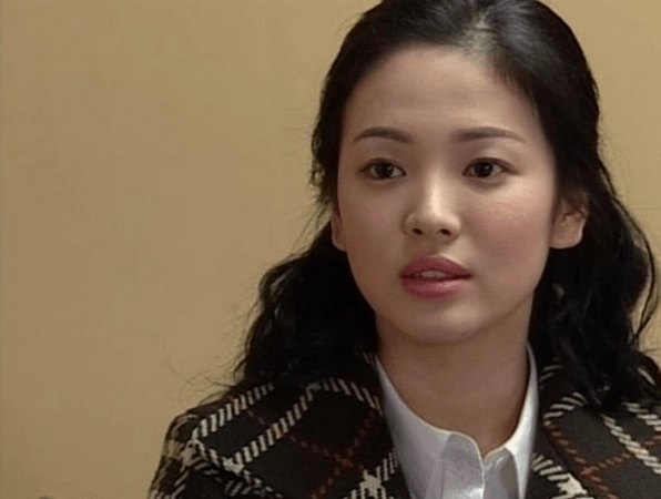 Đều là quốc bảo nhan sắc có mặt mộc đẹp đỉnh son ye jin vẫn lép vế trướcsong hye kyo - 15