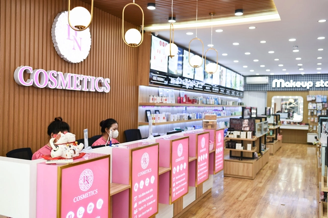 Dn cosmetics cửa hàng mỹ phẩm yêu thích của tín đồ làm đẹp tại đà nẵng - 1