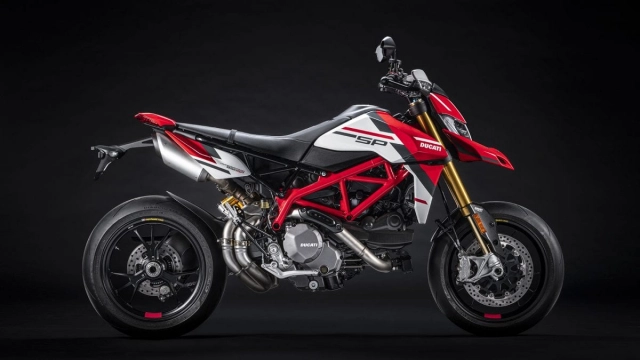 Ducati hypermotard 950 2022 thay đổi phong cách nâng cấp hiệu suất - 2