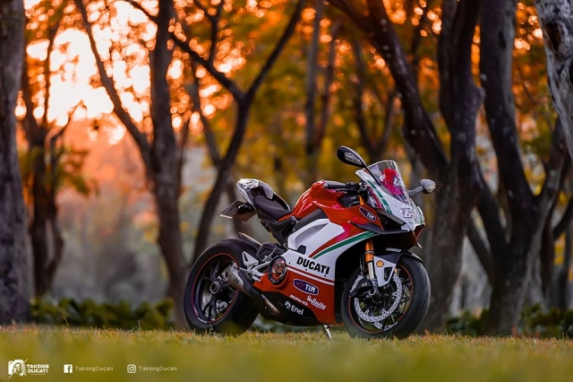Ducati paingale v4 s độ ấn tượng với phong cách của nicky hayden - 10