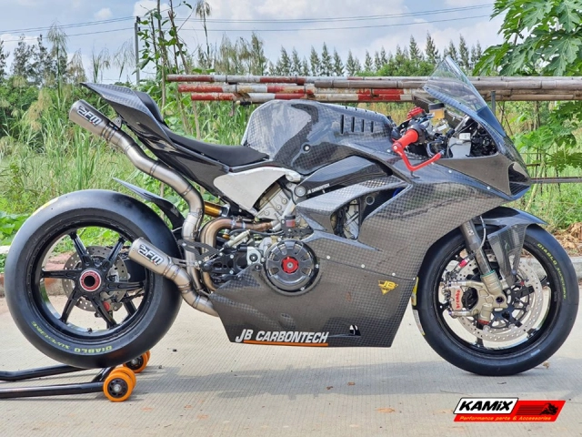 Ducati panigale v4 độ hoàn thiện trong diện mạo full áo carbon - 7