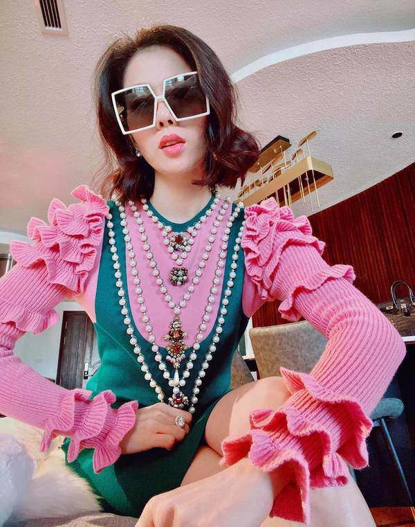 Hết thời mặc đồ hường sến lệ quyên cao tay phối đồ khoe vốn liếng tôi luyện vất vả - 7