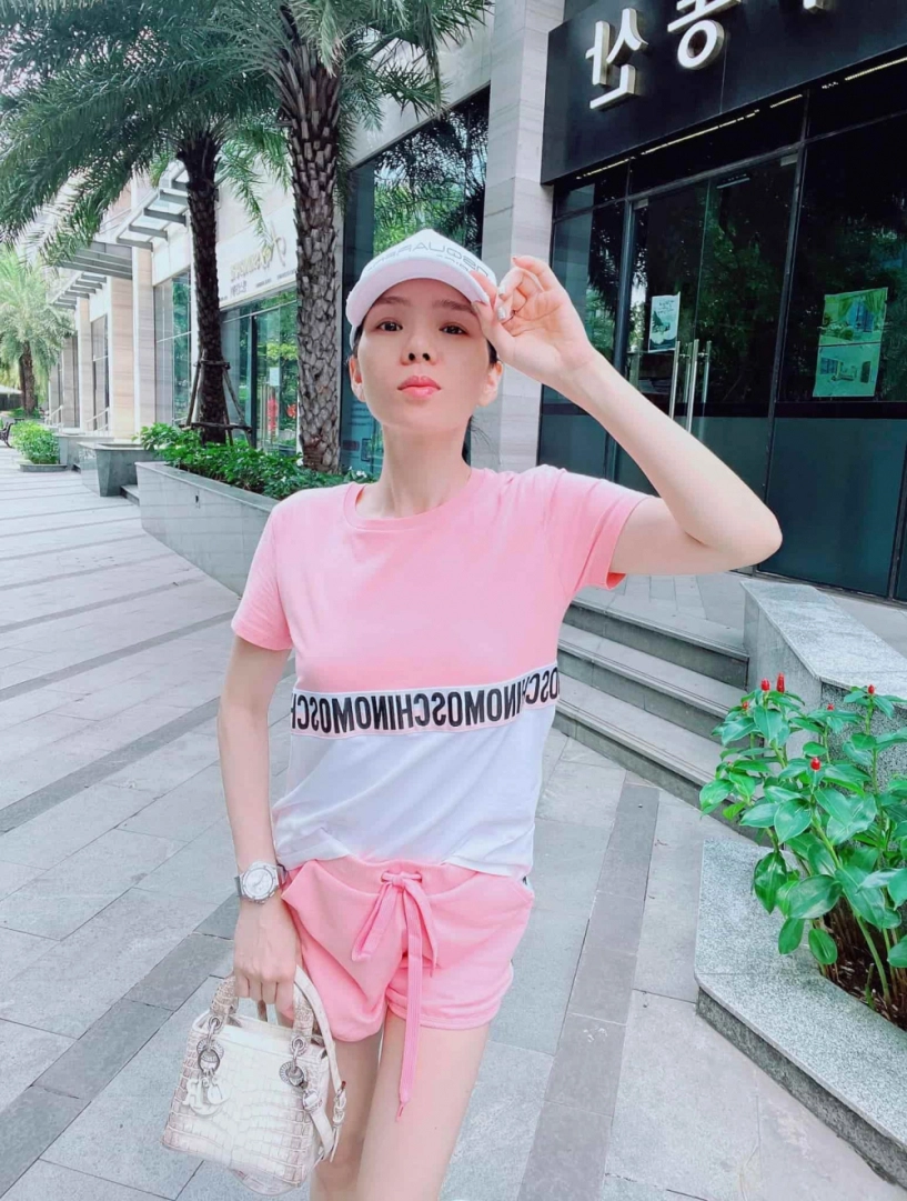 Hết thời mặc đồ hường sến lệ quyên cao tay phối đồ khoe vốn liếng tôi luyện vất vả - 11