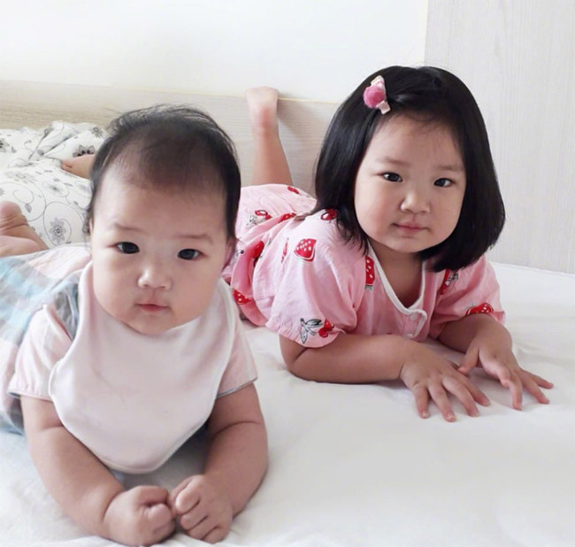 Hoa hậu 1m75 sinh con gái quá xinh với chồng lùn- xấu đẻ tiếp bé thứ 2 và kết quả - 10