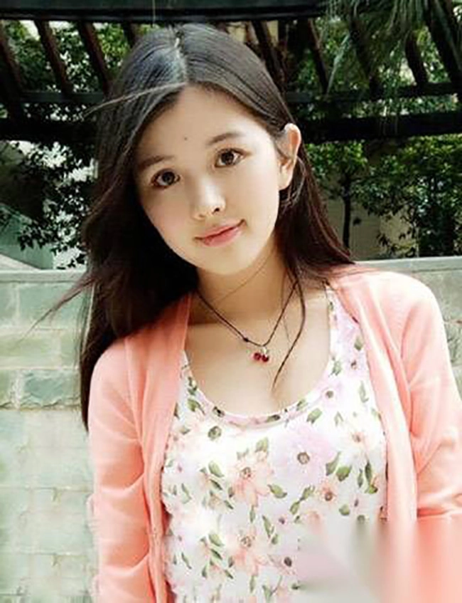 hot girl trà sữa lấy chồng ceo hơn 14 tuổi làm mẹ đơn thân trẻ đẹp như gái còn son - 2