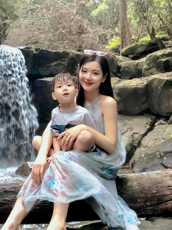 Hotgirl dân tộc làm bà chủ ở phú quốc có con thứ 2 vẫn nhiều trai lạ tán tỉnh - 3