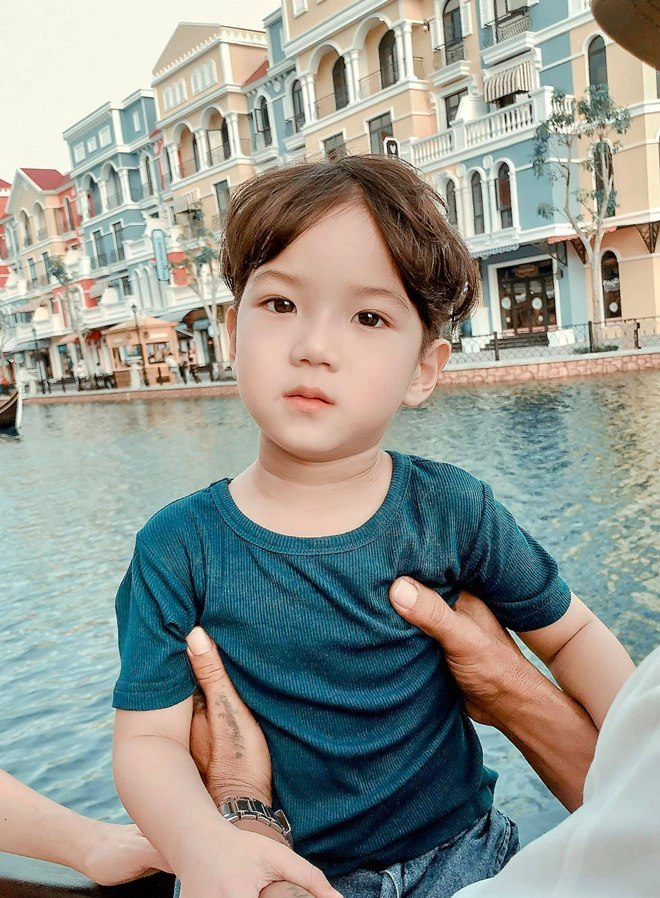 Hotgirl dân tộc làm bà chủ ở phú quốc có con thứ 2 vẫn nhiều trai lạ tán tỉnh - 6