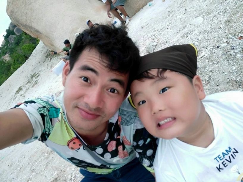 Khoảnh khắc bố nào con nấy siêu tình cảm của các sao nam việt ai nhìn cũng phải ghen tỵ - 1