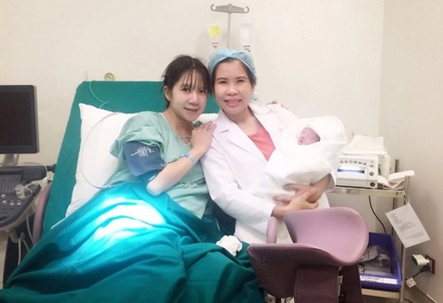 Mẹ bỉm vbiz can đảm khoe mặt mộc nhợt nhạt sau sinh võ hạ trâm-minh hà vẫn đẹp hút hồn - 9