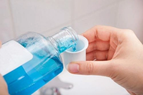 Răng sắt thì mặc răng sắt hoàng thùy khánh linh vẫn tự tin khoe nụ cười tỏa nắng - 9