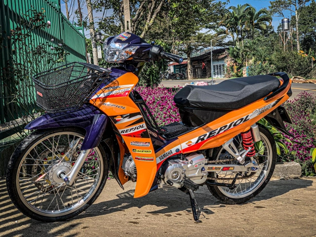 Sirius độ hại não và lạ lùng với phong cách repsol - 9