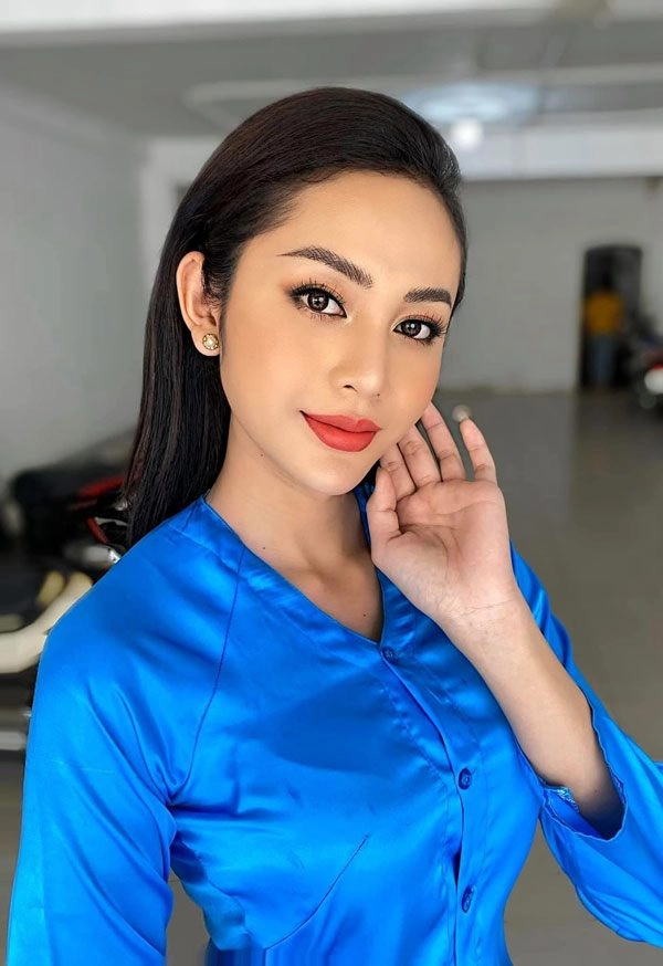 Thời trang chuẩn gái quê của á hậu chuyển giới đẹp nhất miền tây - 20