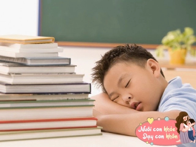 Trẻ quấy khóc không ngủ trưa mẹ dùng 6 mẹo nhỏ này con ngoan ngủ ngay lợi đủ đường - 4