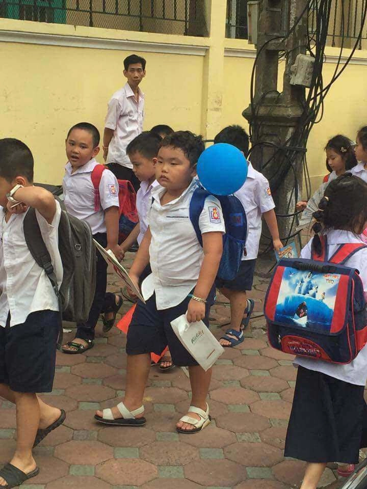 2021 không được đi khai giảng bi béo con trai xuân bắc gây chú ývới diện mạo hiện tại - 1