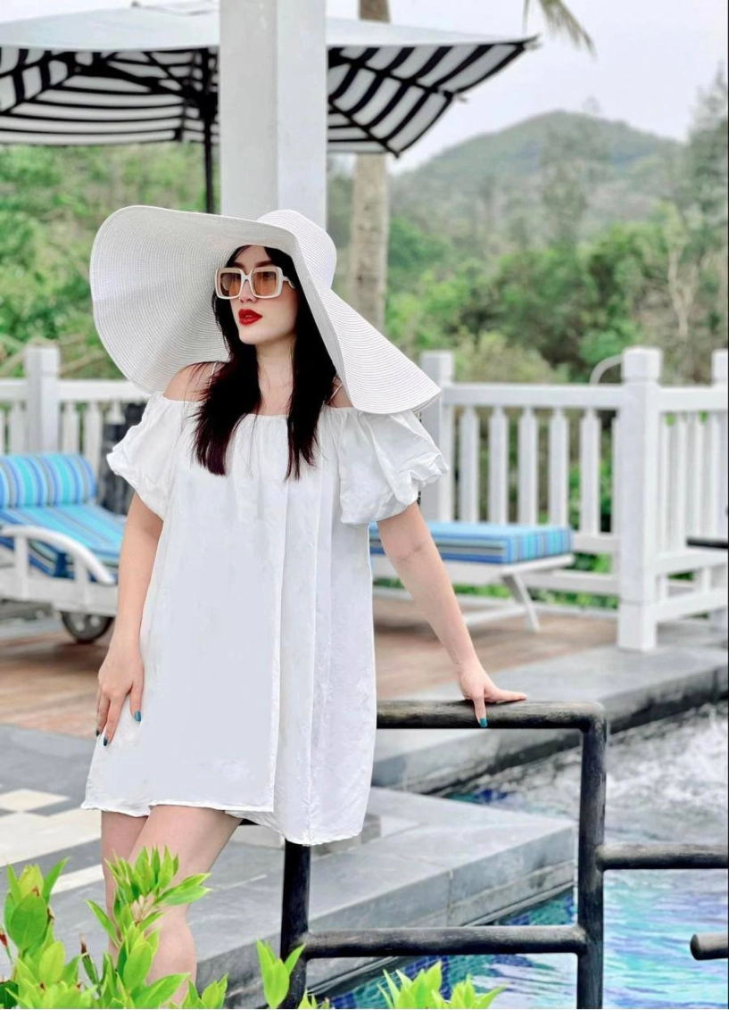 Bảo thy lên đồ thả dáng bên xế hộp hé lộ điểm được chồng đại gia cưng - 8