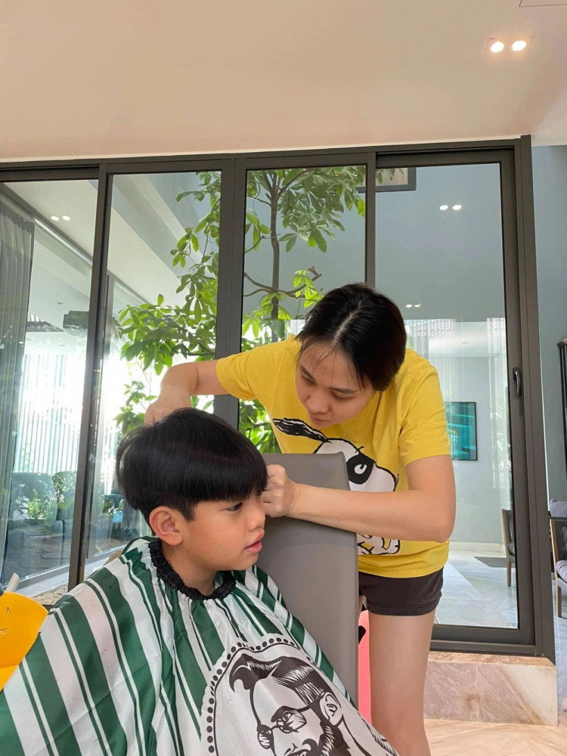 Cách xưng hô thân mật với bố dượng mẹ kế của nhóc tỳ sao việt kỳ lạ nhất là subeo - 7