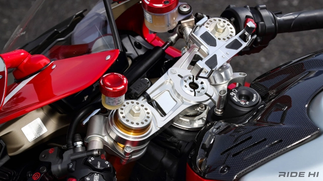 Đỏ mắt với bản độ panigale v4 r made by motorcorse - 1