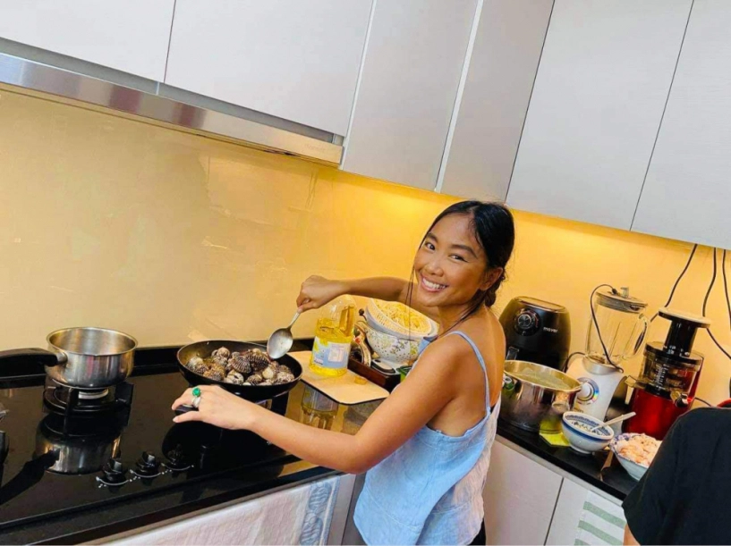 Đoan trang viên mãn ở singapore bật mí lời nhắn nhủ giữa bé sol với subeo nhà hà hồ - 4