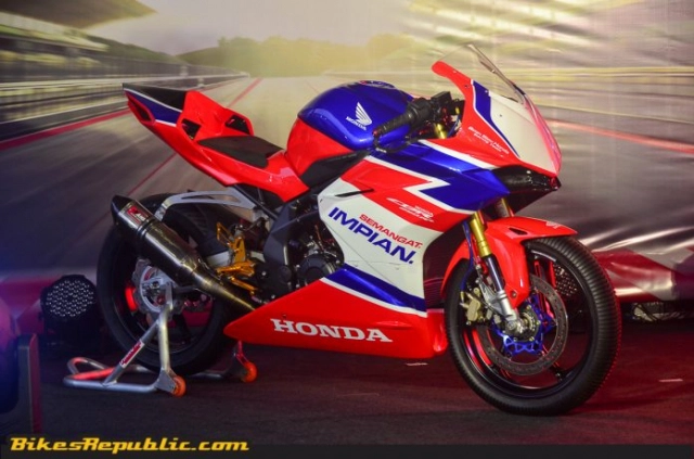 Honda cbr250rr racing version ra mắt với giá đến 280 triệu vnd - 3