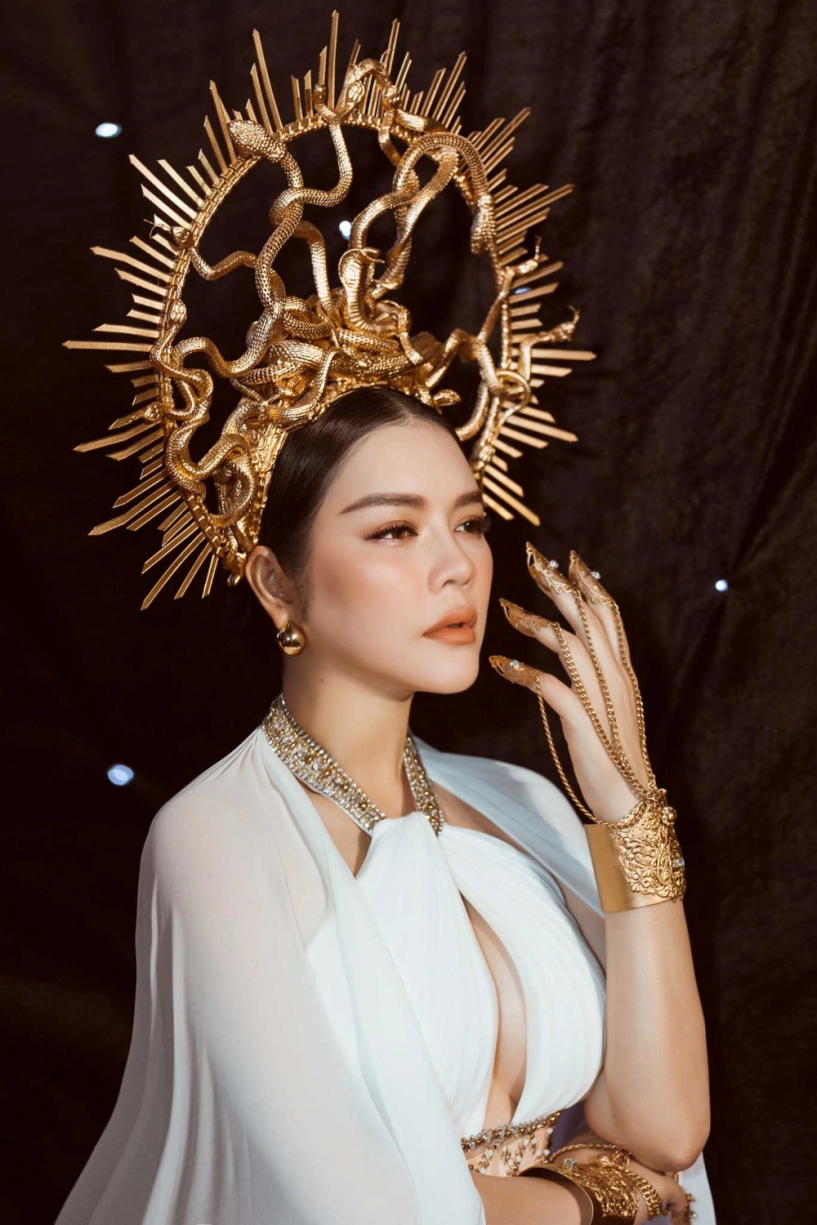Không thể tin ngày nào còn khoe eo 1 gang tay nay lý nhã kỳ đã phát tướng thấy rõ - 1