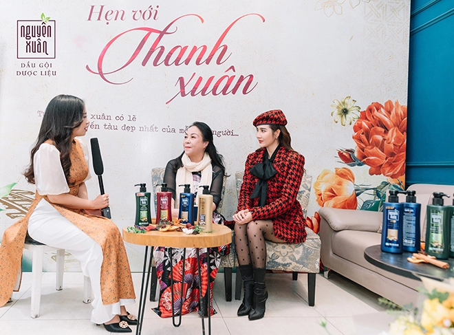 Mùi hương đặc biệt đưa mẹ nga thương ngày nắng về trở lại với thanh xuân - 2