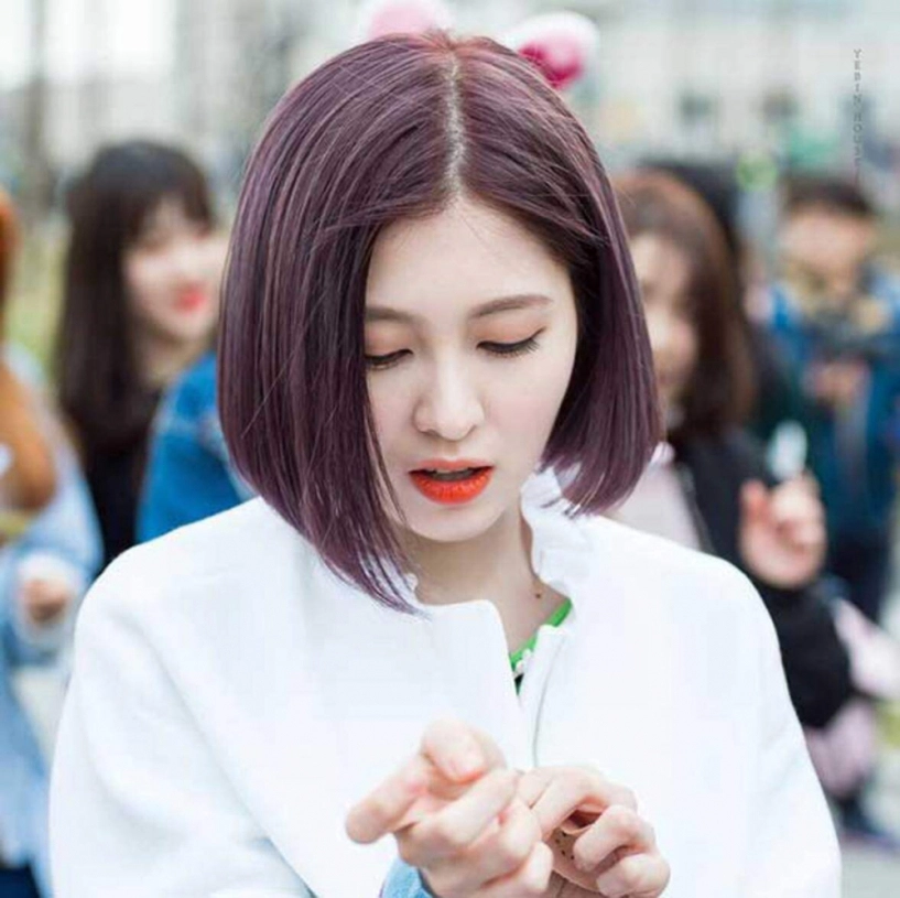 Nâng tầm nhan sắc nàng trẻ trung tươi tắn nhờ diện những màu tóc nâu ánh tím sành điệu - 5