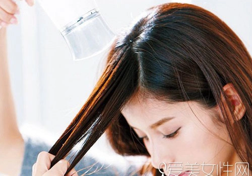 Thay đổi ngôi tóc vừa mới mẻ vừa chống hói đầu - 14