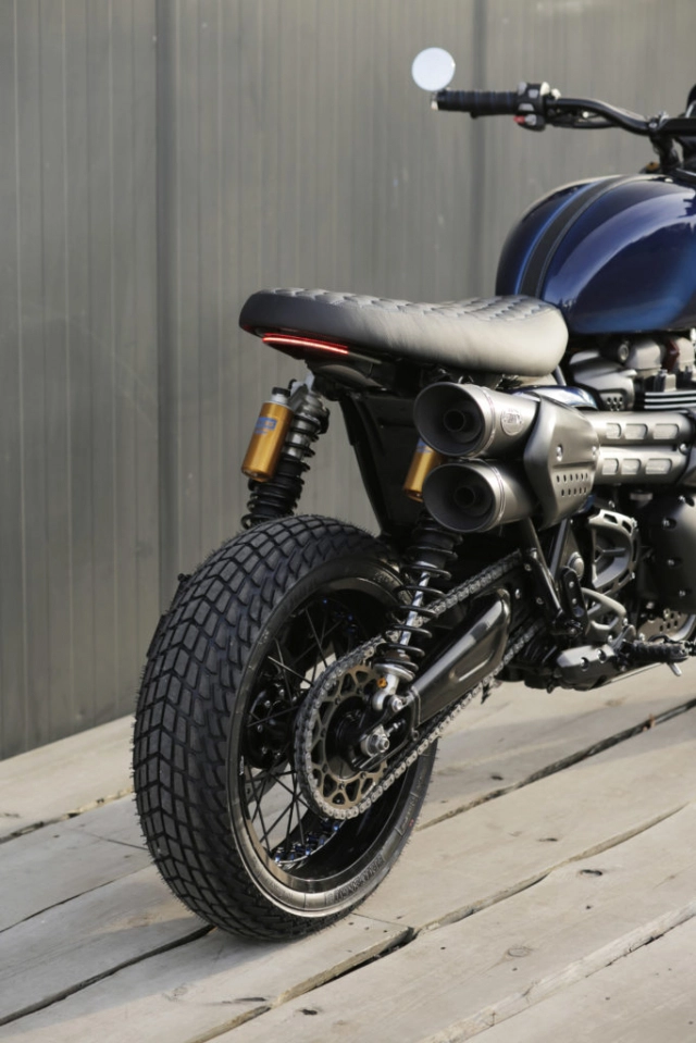 Triumph scrambler độ phong cách supermoto đến từ unikat - 7