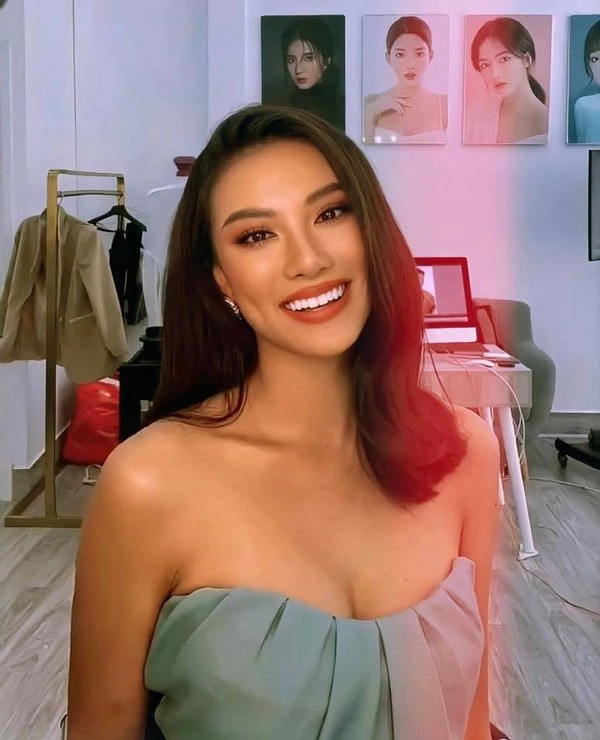 Á hậu kim duyên nói về việc thẩm mỹ đến với miss universe nếu đẹp thì đáng để làm - 7