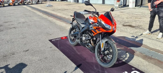 Aprilia rs 125 2021 và tuono 125 2021 chính thức trình làng với thay đổi mới - 10