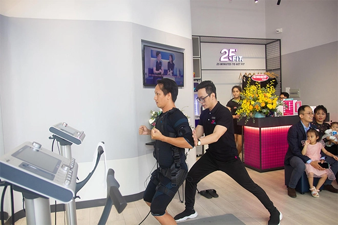 Chi nhánh 25 fit phổ quang đã chính thức đi vào hoạt động theo hình thức nhượng quyền cho thuê - 3