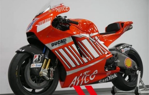 Ducati desmosedici gp8 được công bố giá bán 12 tỷ đồng - 1