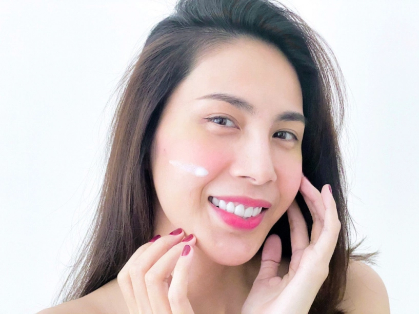Gắn liền với thông tin dao kéo khắp mặt thuỷ tiên vẫn giữ im lặng bình thản - 24