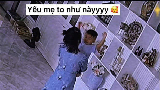 Giữa đêm hòa minzy xin lỗi con trai vì sắp phải đi xa nhiều ngày liền - 8