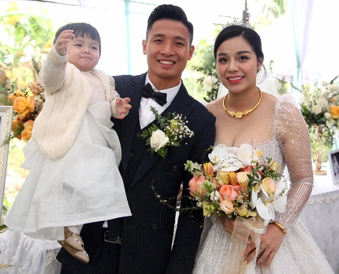 Khuyết điểm ngồn ngộn biến sao thành lực sĩ sửa mất chục triệu chai lì với giảm cân cấp tốc - 8