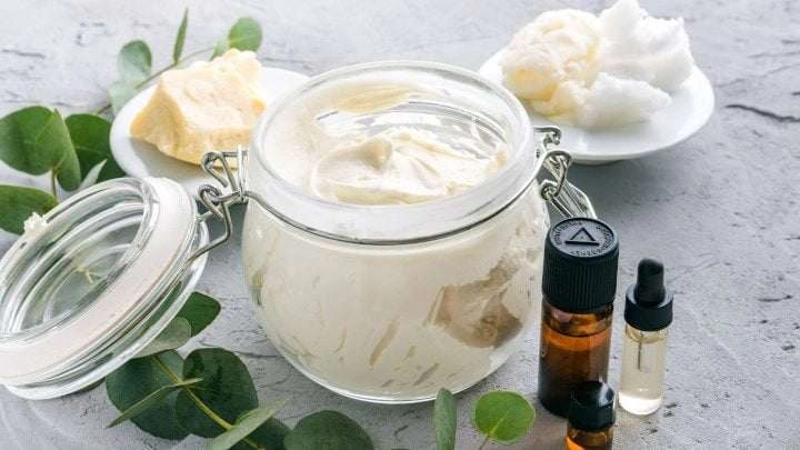 Làm kem dưỡng body mùa đông siêu dễ chỉ vài chục nghìn được hũ to cả nhà dùng tẹt ga - 1