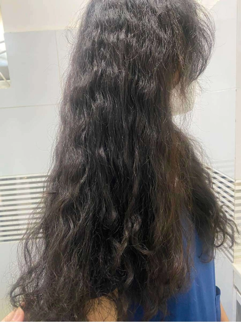 Làm tóc xoăn boho chơi tết chị em khóc ròng vì tóc chỉ đẹp khi còn ở tiệm - 11
