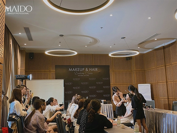 Mai đỗ make up thế giới nghệ thuật trang điểm đúng chất chuyên gia không thể bỏ lỡ - 5