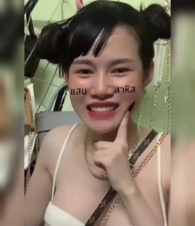Nữ hoàng livestream việt nổi giận khi bị chê sửa mũi quá xấu - 5