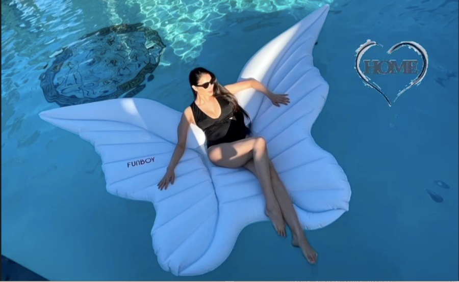 Phạm hương diện bikini thả dáng siêu hot khó tin body mẹ bỉm sau sinh chỉ 3 tháng - 1