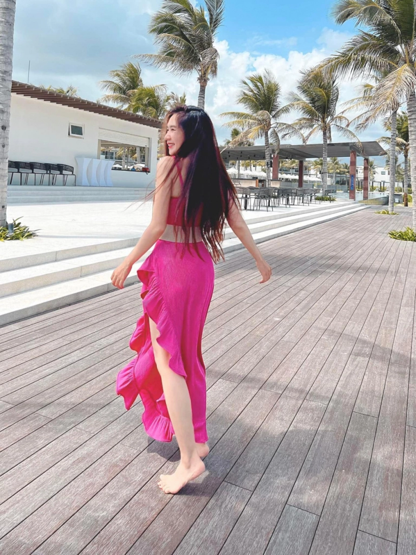 Sinh 4 con cho lý hải u40 minh hà body cháyhơnhotgirl tết không dám ăn bánh chưng - 3