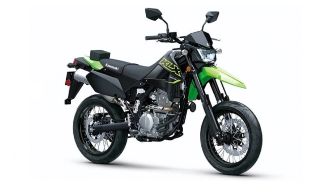 Tiết lộ hình ảnh mới của kawasaki klx300sm 2022 supermoto dành cho anh em mê phượt - 3