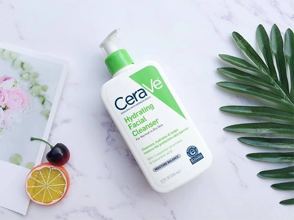 Top 10 sữa rửa mặt cho da khô mụn nhạy cảm an toàn được tin dùng nhất hiện nay - 7