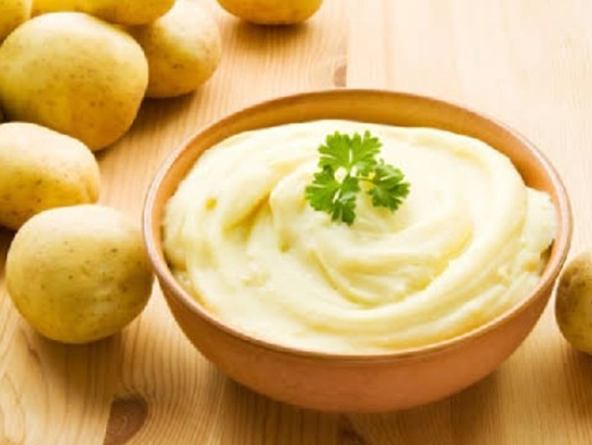 Trẻ bị tiêu chảy nên ăn gì và thực đơn cho bé bị đi ngoài nhanh khỏi - 4