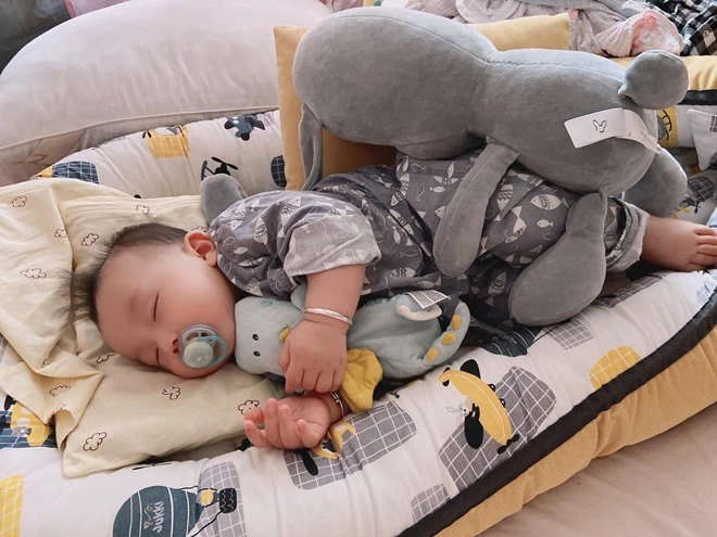 Tủi thân vì chăm con ốm ở séc mỹ nhân sóc trăng được mạc hồng quân lập tức chuyển tiền - 7