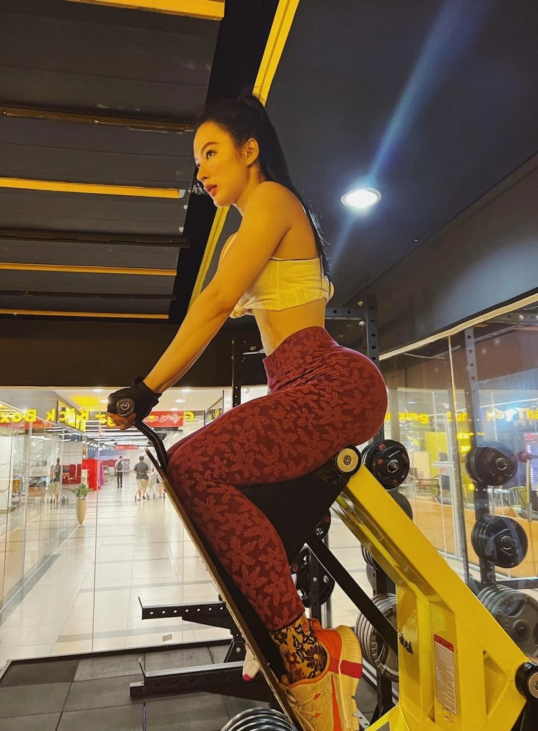 Angela phương trinh tập gym lúc nửa đêm để giữ vững số đo vòng ba vượt 100cm - 2