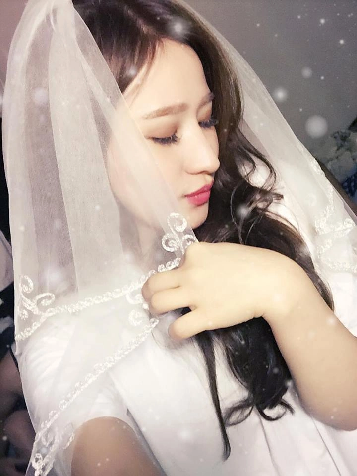 Cận cảnh nhan sắc vợ cũ hồ quang hiếu - 10
