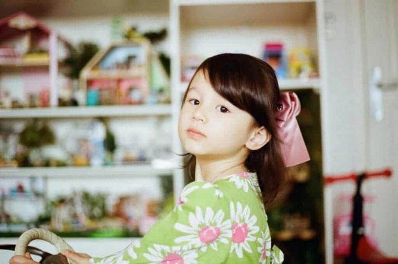 Con gái lai tây của phương vy idol lớn phổng phao gương mặt xinh như mỹ nhân - 12