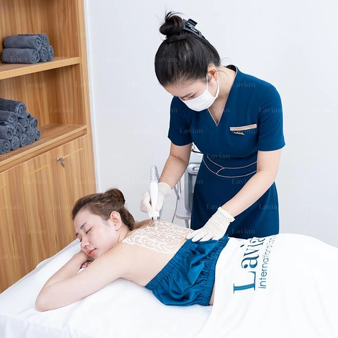 Giải cứu da viêm mụn thâm sần lâu năm bằng công nghệ bioskin từ nhật bản - 2